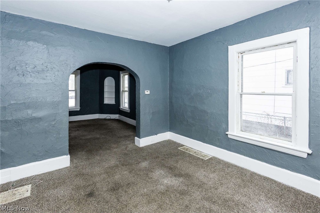 2142 W 105th Street Cleveland OH 44102