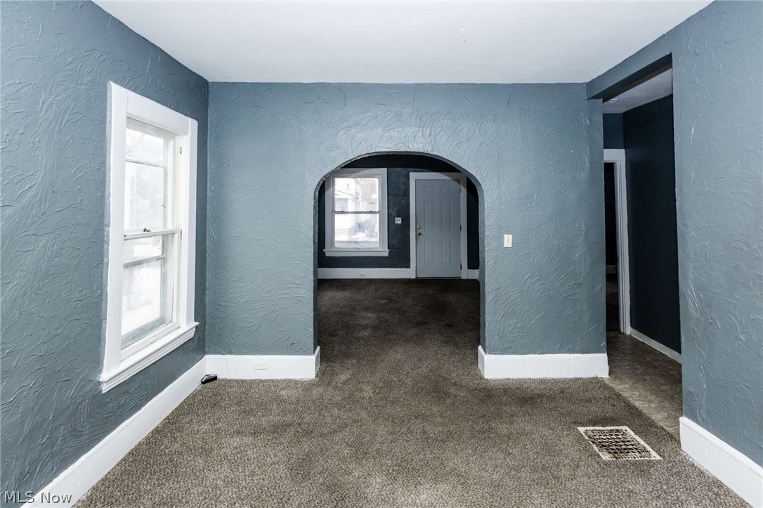 2142 W 105th Street Cleveland OH 44102