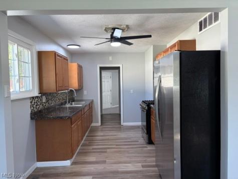 4837 Willowbrook Drive Mentor OH 44060