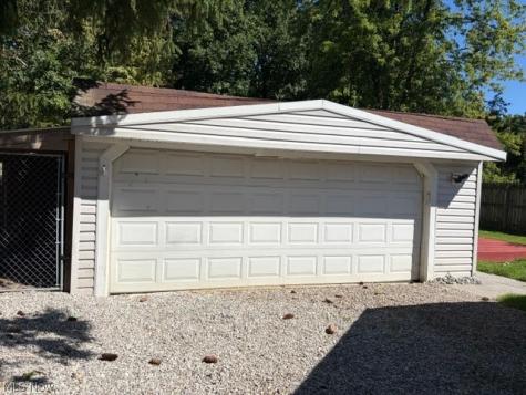 4837 Willowbrook Drive Mentor OH 44060