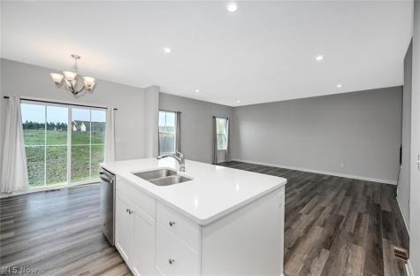 158 Topsail Drive Medina OH 44256