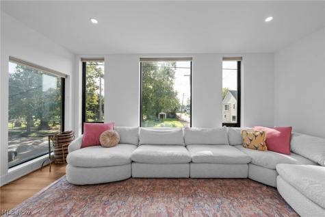 3416 Monroe Avenue Cleveland OH 44113