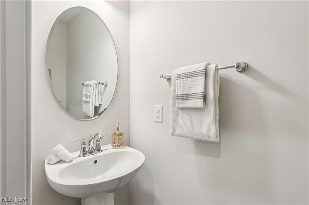 1161 Forecastle Trail Medina OH 44256