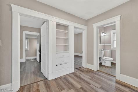 11404 Orville Avenue Cleveland OH 44106