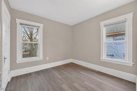 11404 Orville Avenue Cleveland OH 44106