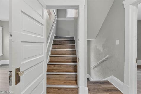 11404 Orville Avenue Cleveland OH 44106