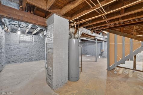 11404 Orville Avenue Cleveland OH 44106