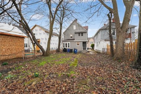 11404 Orville Avenue Cleveland OH 44106