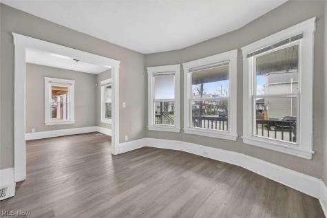 11404 Orville Avenue Cleveland OH 44106