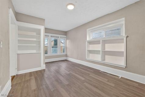 11404 Orville Avenue Cleveland OH 44106