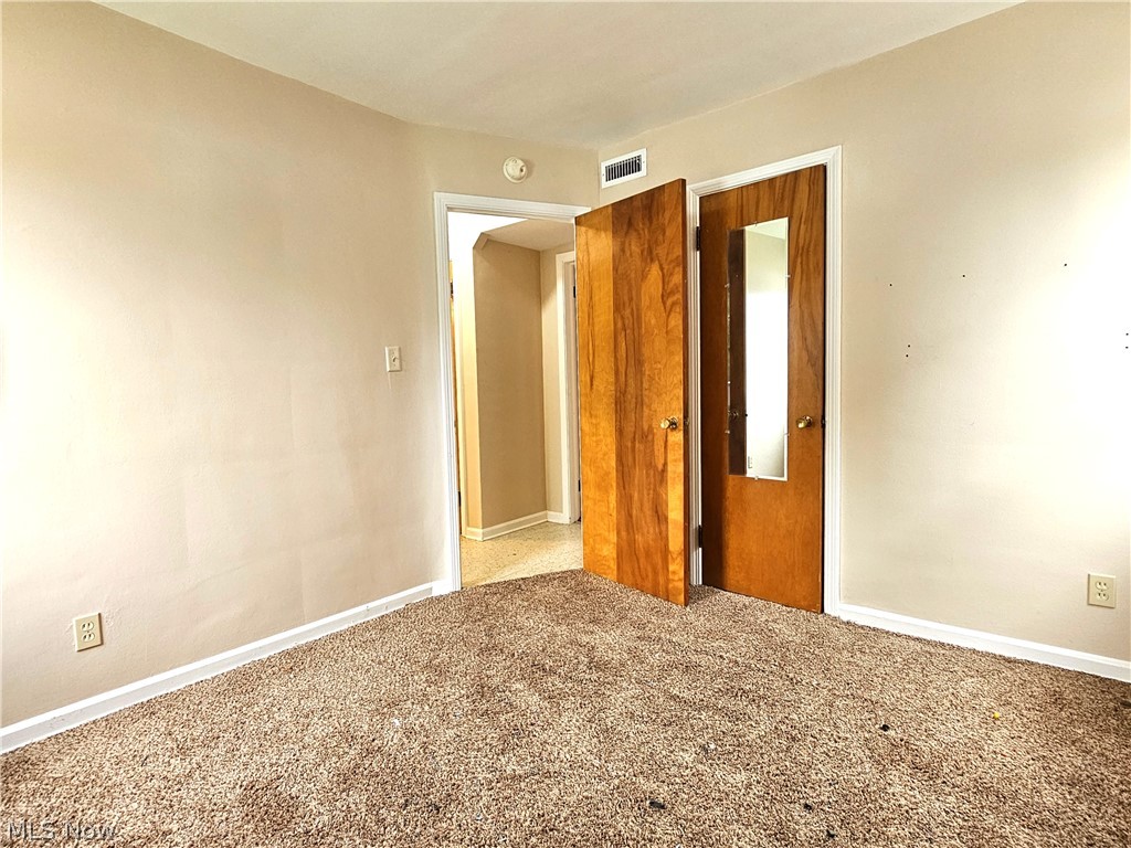 4032 Ridge Road Brooklyn OH 44144