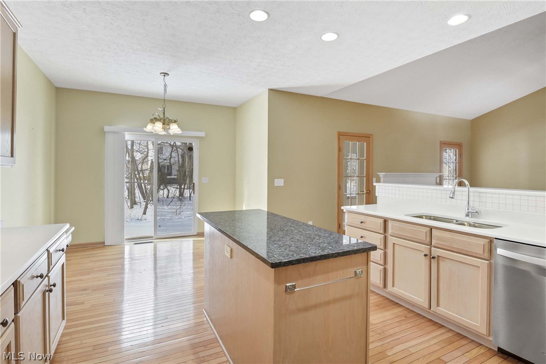 578 Brennans Court Avon Lake OH 44012