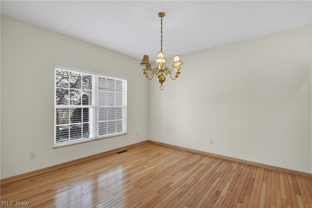 578 Brennans Court Avon Lake OH 44012