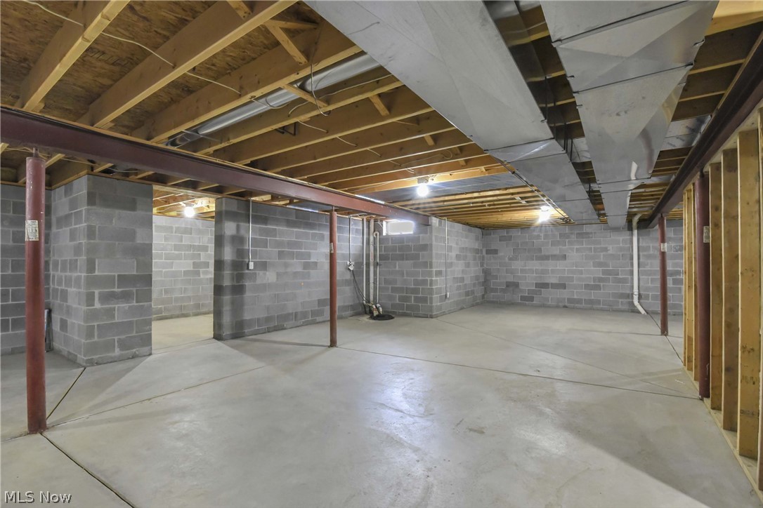 578 Brennans Court Avon Lake OH 44012