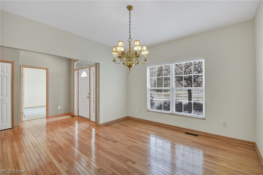 578 Brennans Court Avon Lake OH 44012