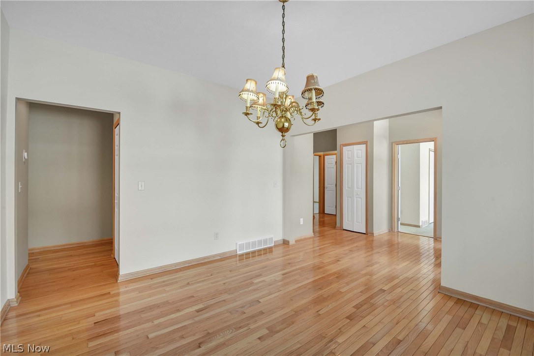 578 Brennans Court Avon Lake OH 44012