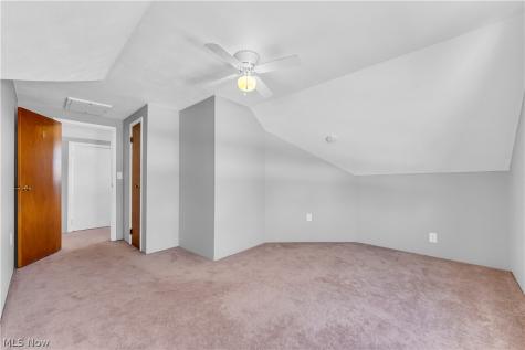 5876 Wickfield Drive Parma Heights OH 44130