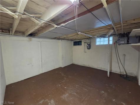 5223 Paine Avenue Maple Heights OH 44137