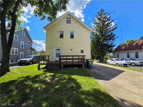 5223 Paine Avenue Maple Heights OH 44137