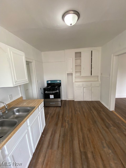 13517 Woodworth Road Cleveland OH 44112