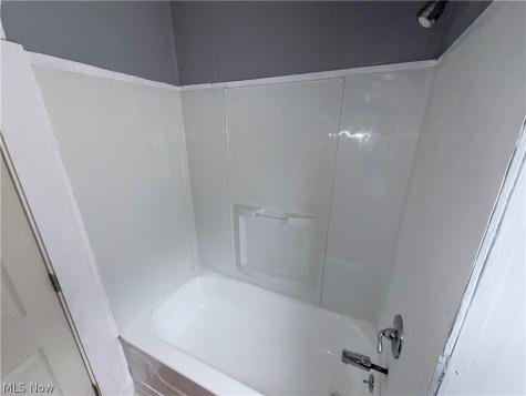 1758 Alcoy Road Cleveland OH 44112