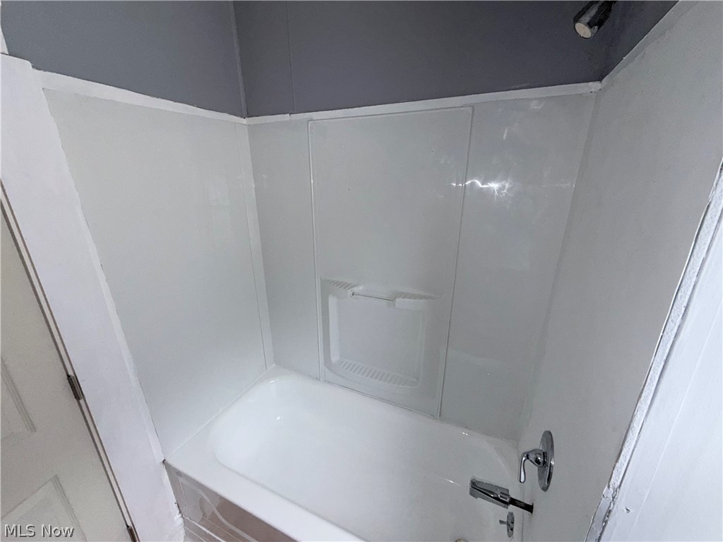 1758 Alcoy Road Cleveland OH 44112