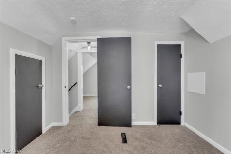 1227 E 170th Street Cleveland OH 44110