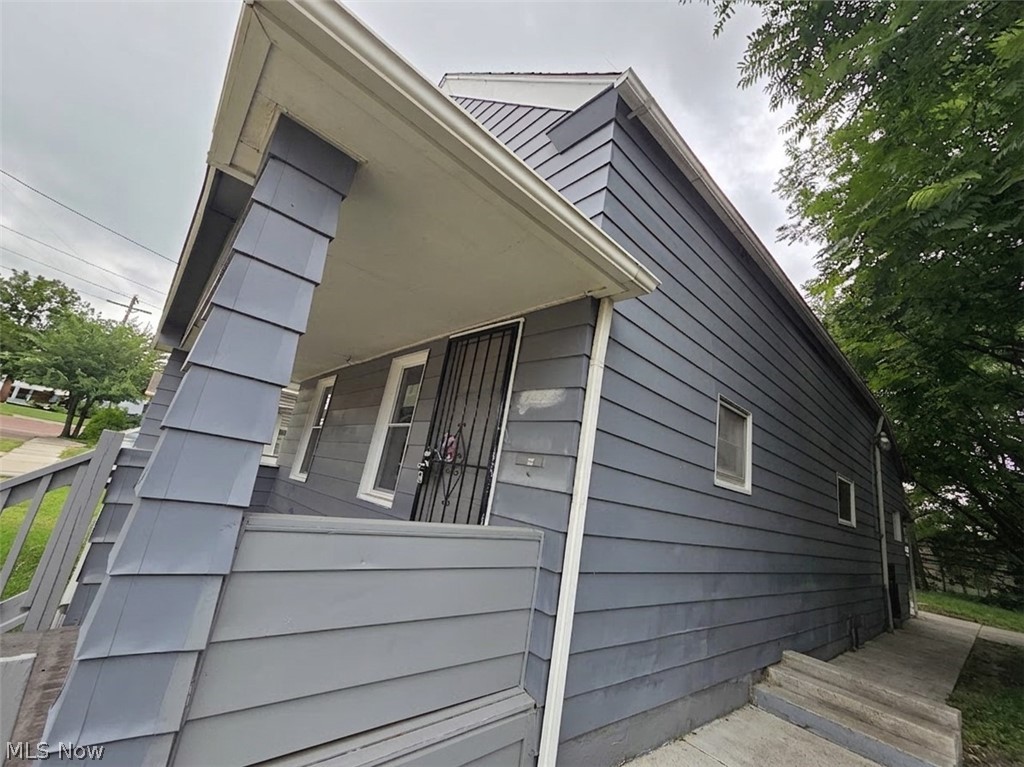 3454 E 73rd Street Cleveland OH 44127