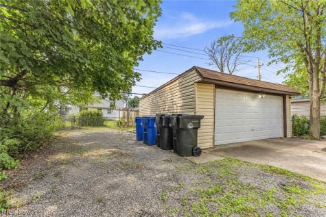 14614 Glendale Avenue Cleveland OH 44128