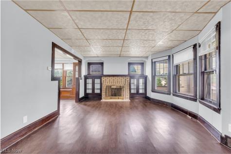 14614 Glendale Avenue Cleveland OH 44128
