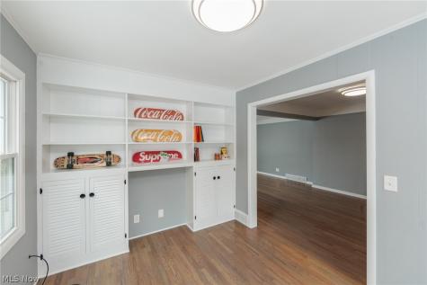 2539 Warrensville Center Road University Heights OH 44118