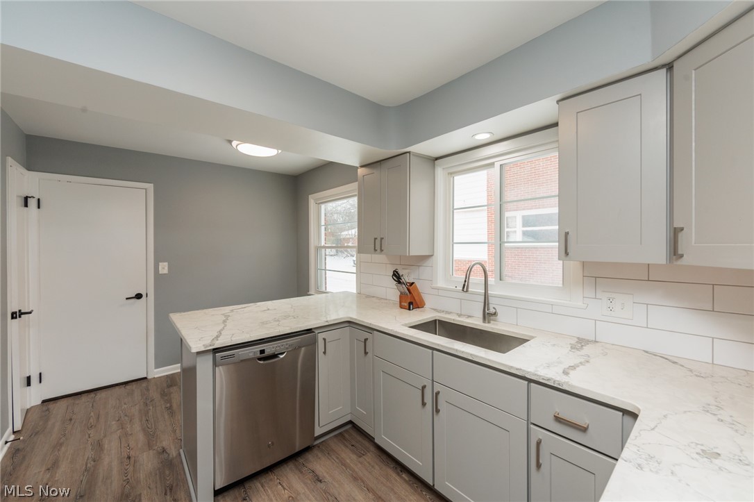 2539 Warrensville Center Road University Heights OH 44118