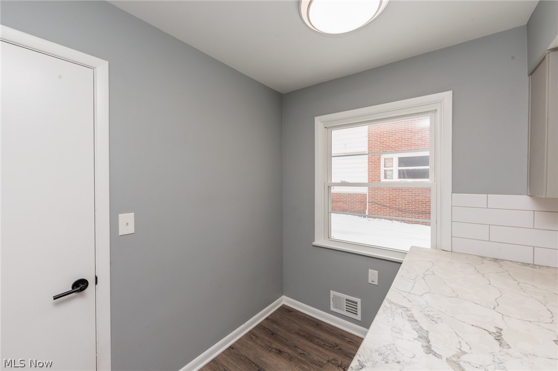 2539 Warrensville Center Road University Heights OH 44118