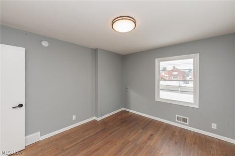 2539 Warrensville Center Road University Heights OH 44118