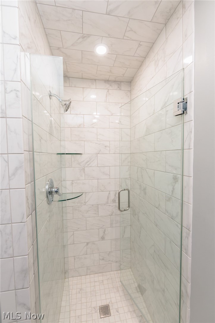 2539 Warrensville Center Road University Heights OH 44118