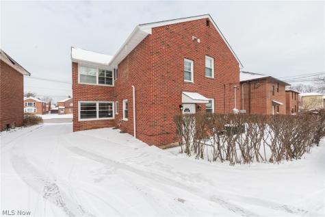 2539 Warrensville Center Road University Heights OH 44118