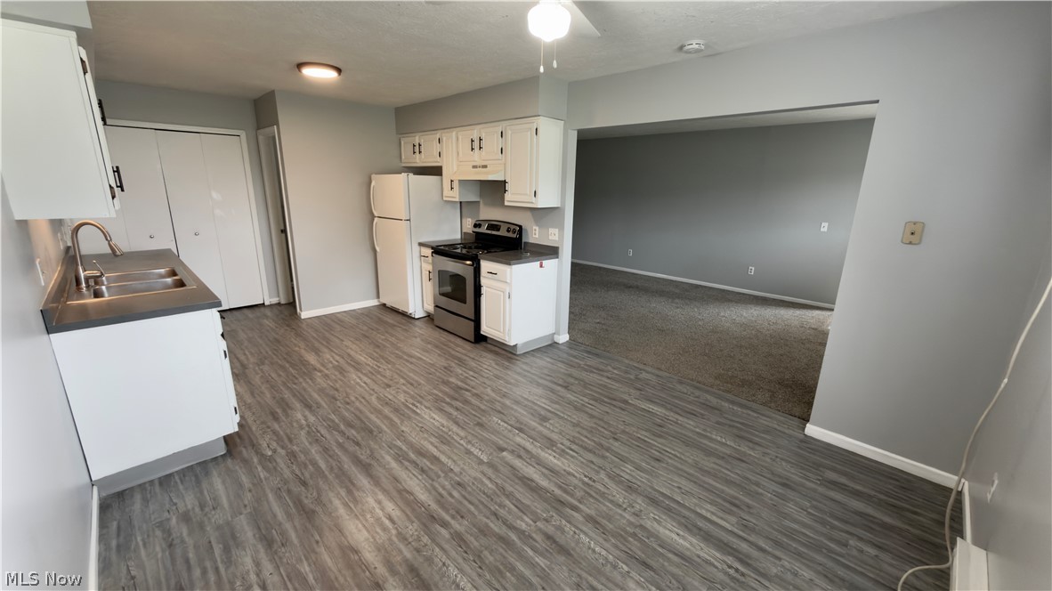 229 Brunswick Drive Elyria OH 44035