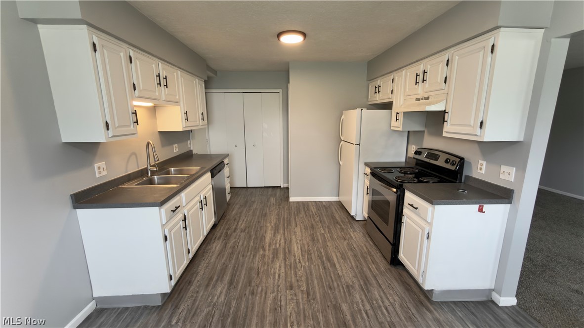 229 Brunswick Drive Elyria OH 44035