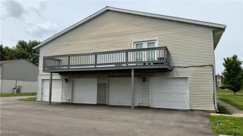 229 Brunswick Drive Elyria OH 44035