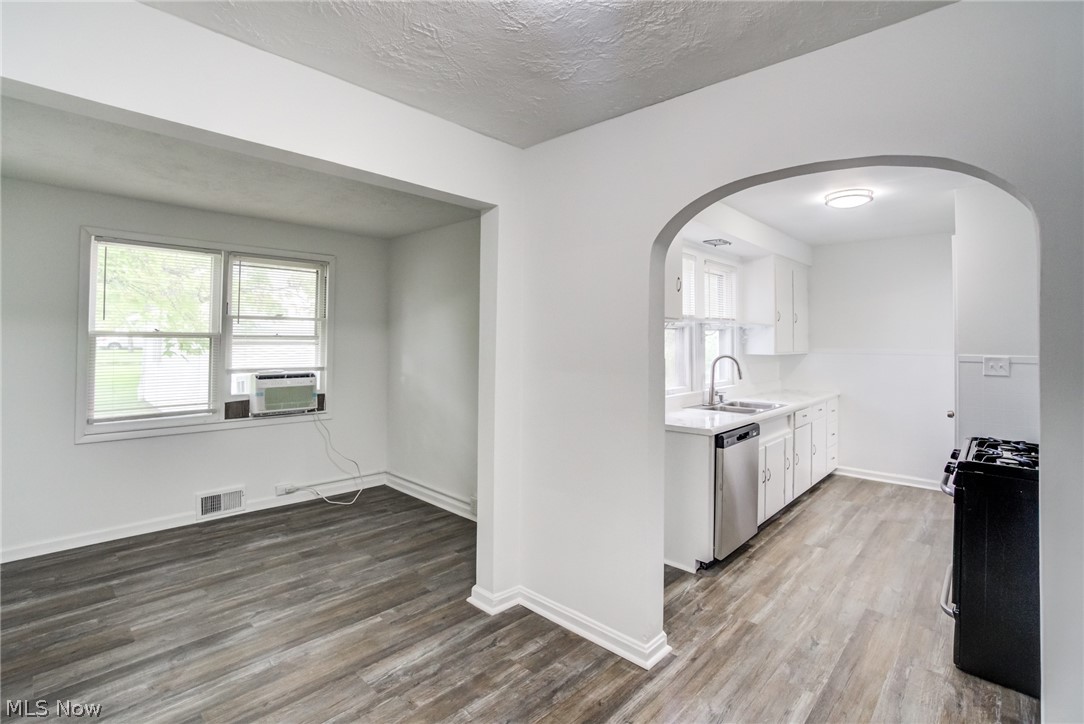1739 Longwood Drive Mayfield Heights OH 44124
