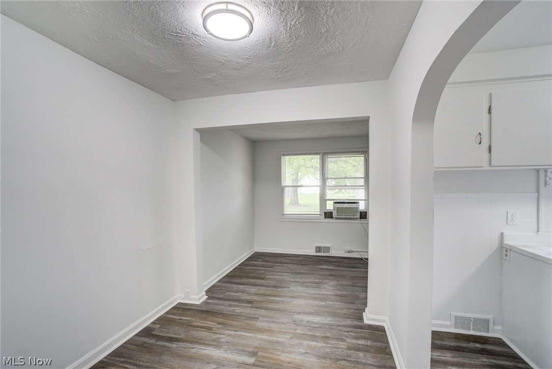 1739 Longwood Drive Mayfield Heights OH 44124