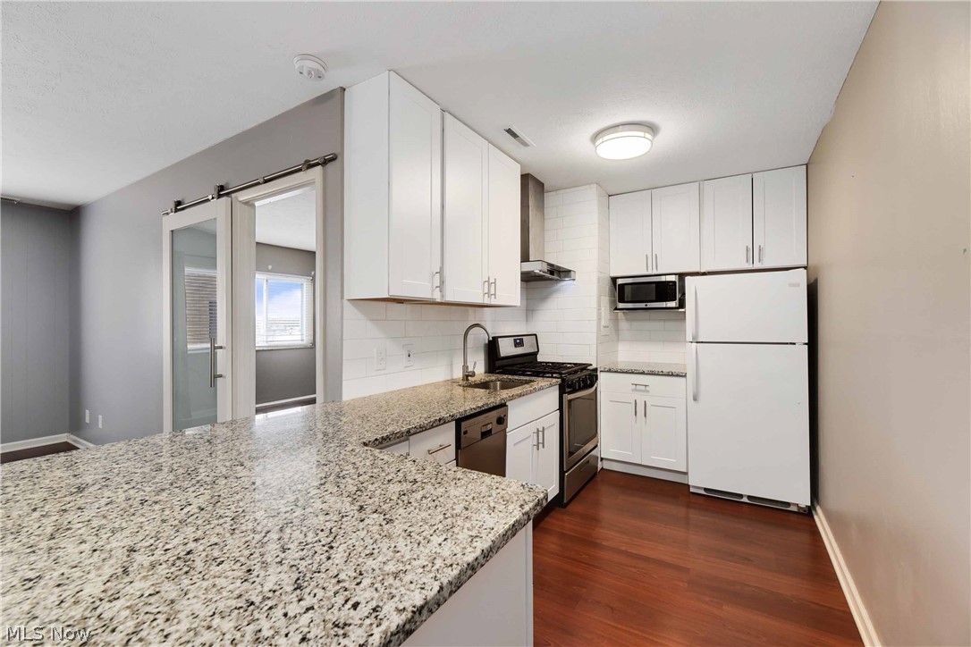 25735 Lorain Road North Olmsted OH 44070