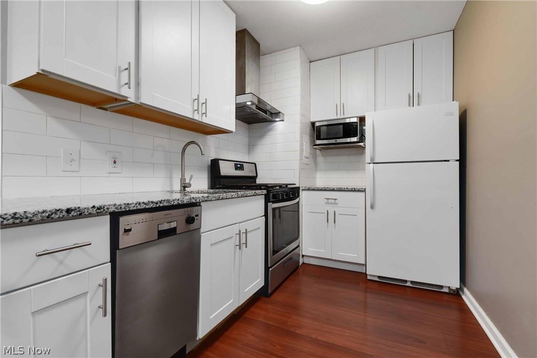 25735 Lorain Road North Olmsted OH 44070