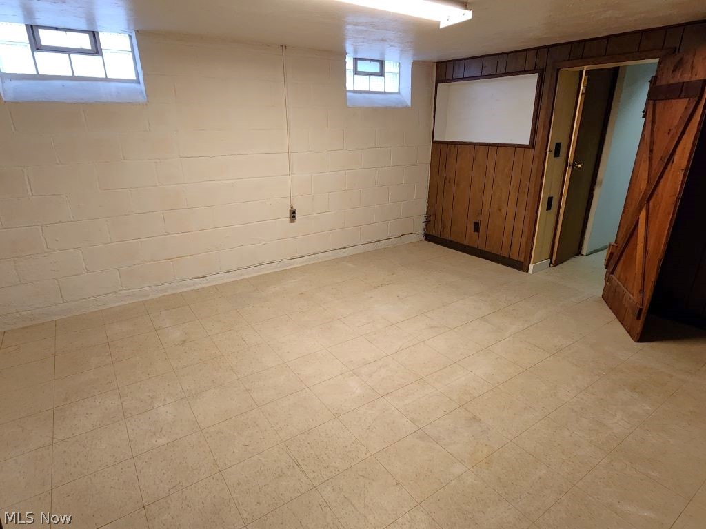 1554 E 256th Street Euclid OH 44132