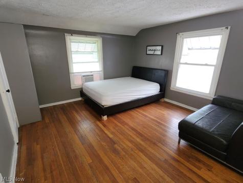 1554 E 256th Street Euclid OH 44132