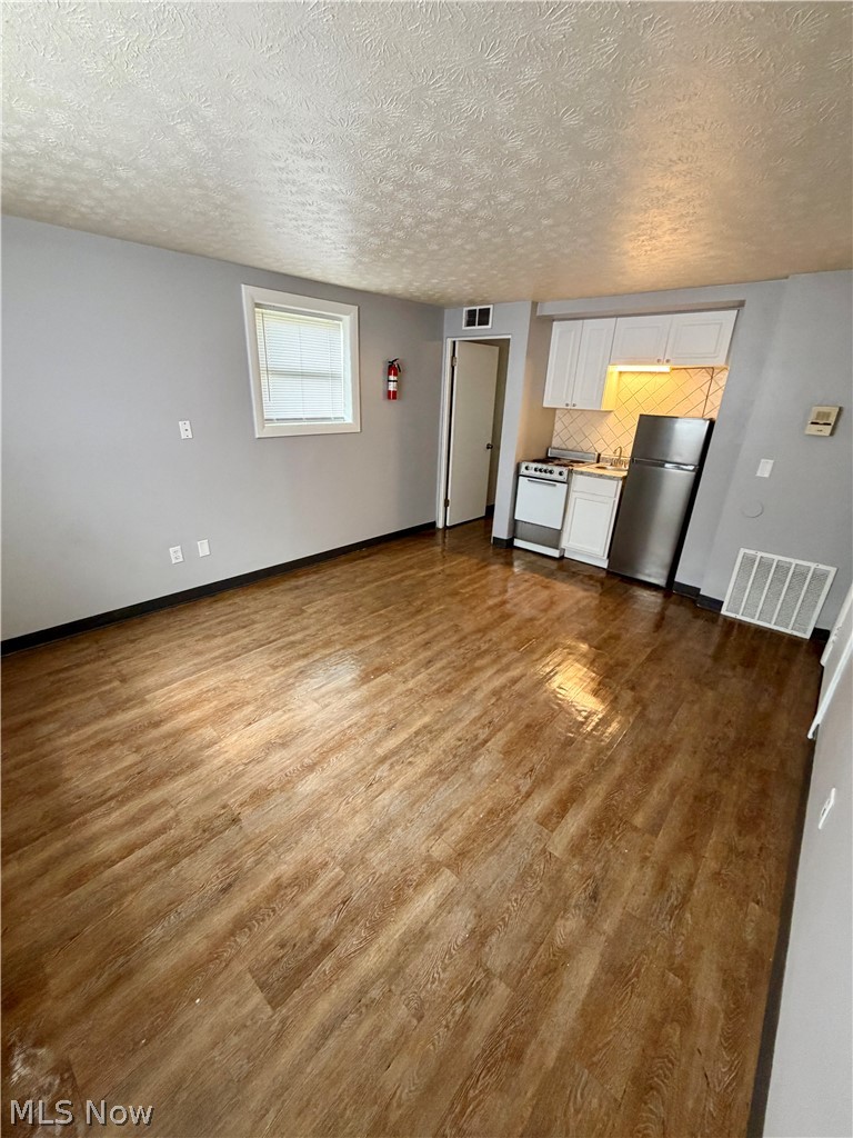 1810 Mahoning Avenue NW Warren OH 44483