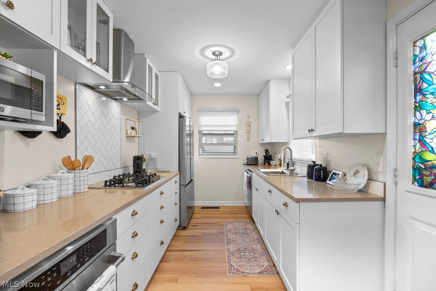 24011 Knickerbocker Road Bay Village OH 44140