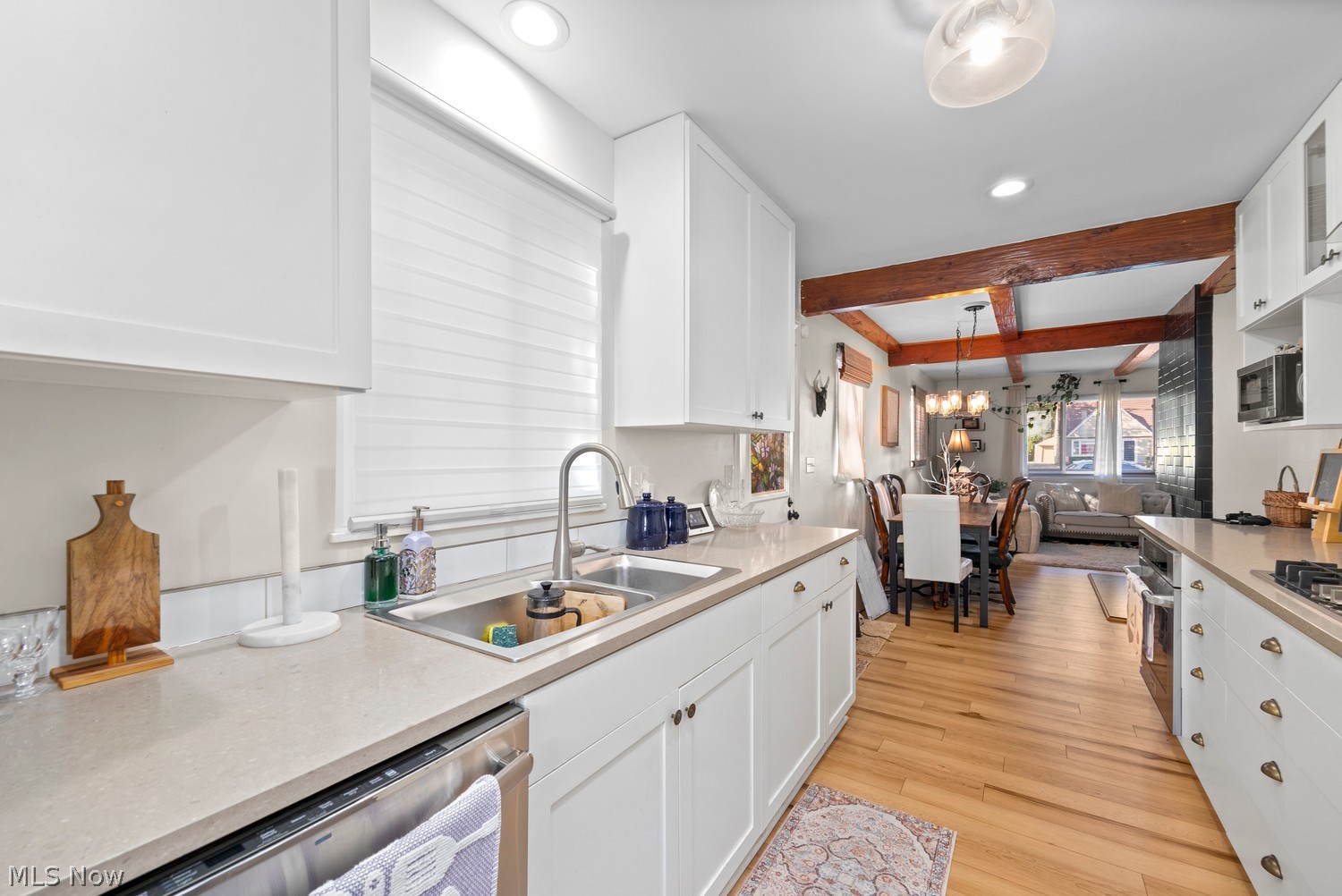 24011 Knickerbocker Road Bay Village OH 44140
