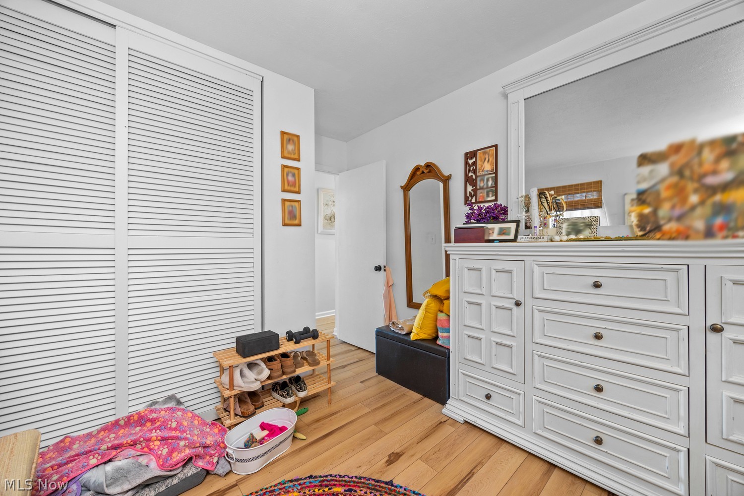 24011 Knickerbocker Road Bay Village OH 44140