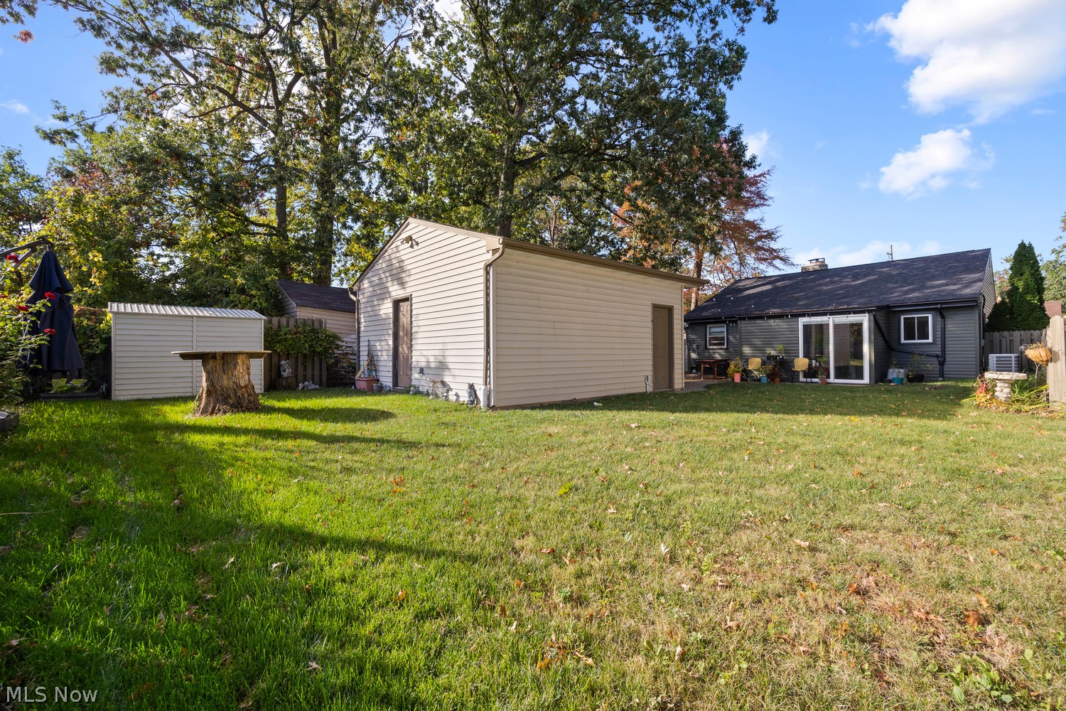 24011 Knickerbocker Road Bay Village OH 44140